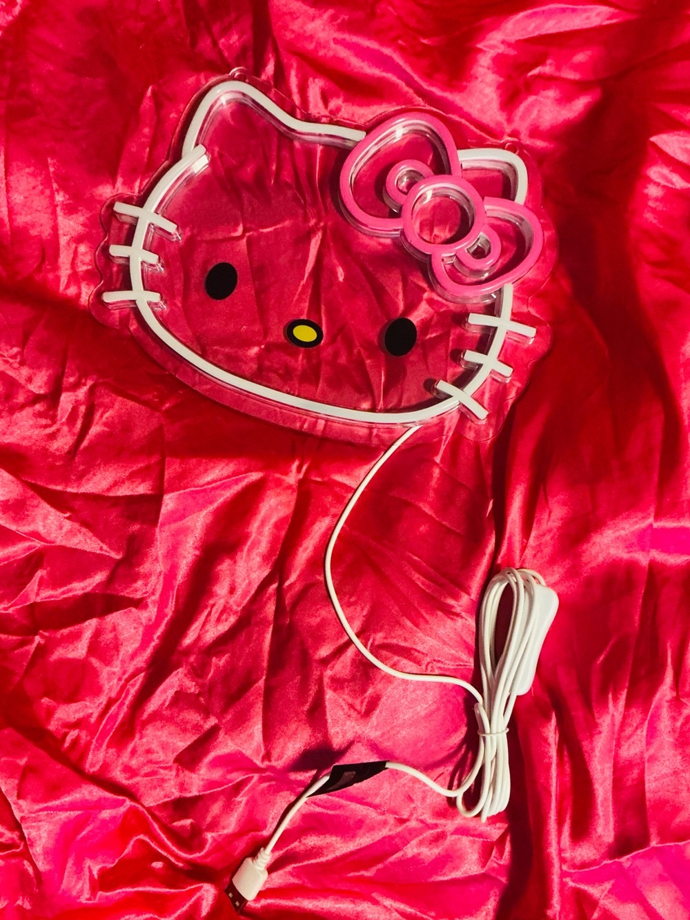 Hello Kitty Light Up Sign 💕 - Picture 3 of 4
